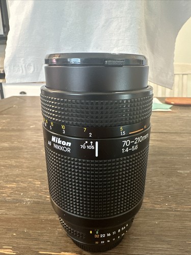 Nikon nikkor 210 mm - 70-210,