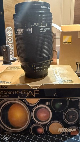 Nikon nikkor 70 210mm - af, /